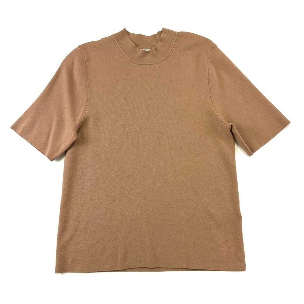 Banana Republic tan mock knit short sleeve top XL
Business Casual camel Layering